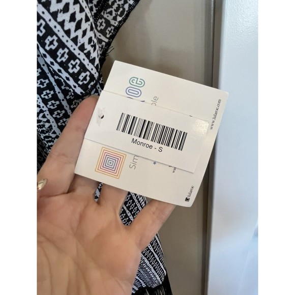 Lularoe Monroe Folded Lapel Duster Sleeves Long Vest Fringe Size Small NWT - Picture 9 of 9